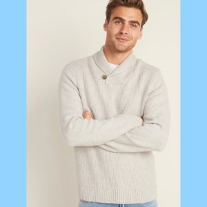 Old Navy’s Men’s Sweater